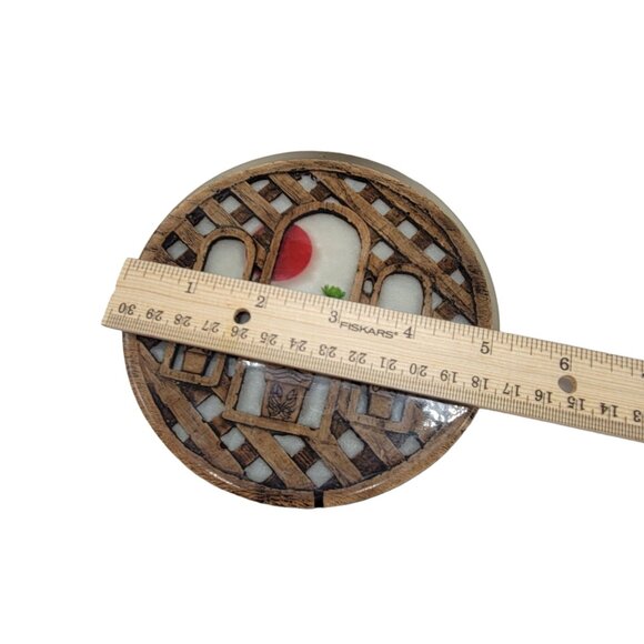 Vintage Handcrafted Floral Resin Trivet With Lattice Design 5" - Picture 3 of 8